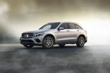 2019 Mercedes-Benz GLC: New Car Review