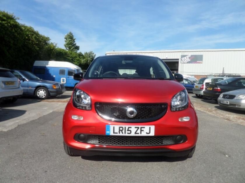 Blog / smart forfour front smile